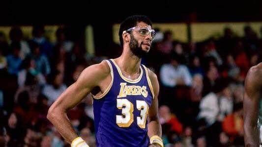 巴萨各项赛事近16比赛仅1次零封，其中15场合计丢了27球（巴萨各项赛事近16战仅1次零封，其余15场共失27球）