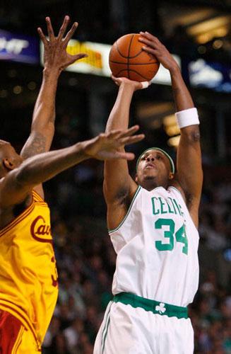 张外龙手写信感谢重庆球迷：恳请继续支持铜梁龙，期待再相见（张外龙手写信致谢重庆球迷：恳请继续力挺铜梁龙，期待再相逢）